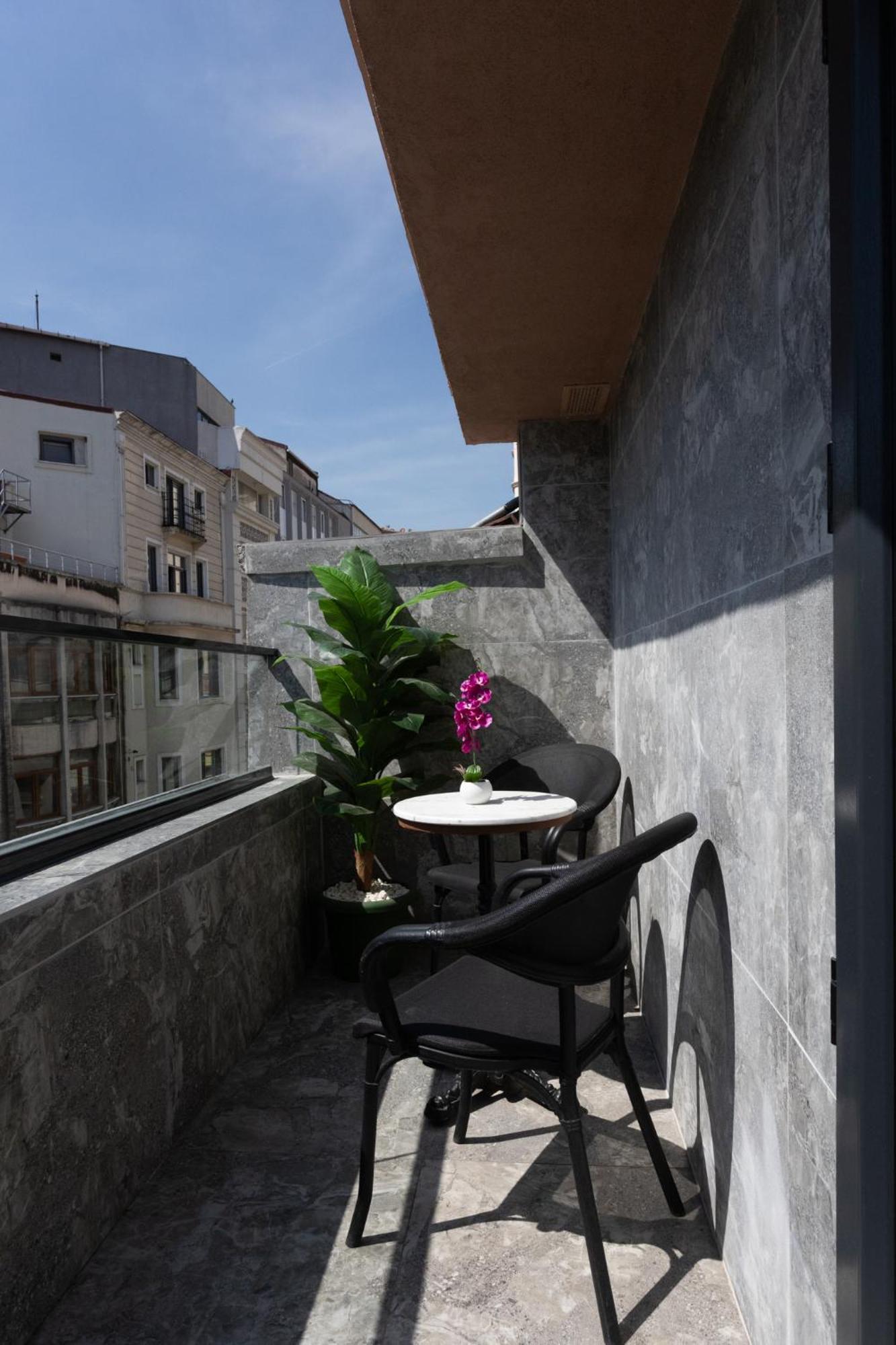 The Aramis Galata Hotel Istanboel Buitenkant foto