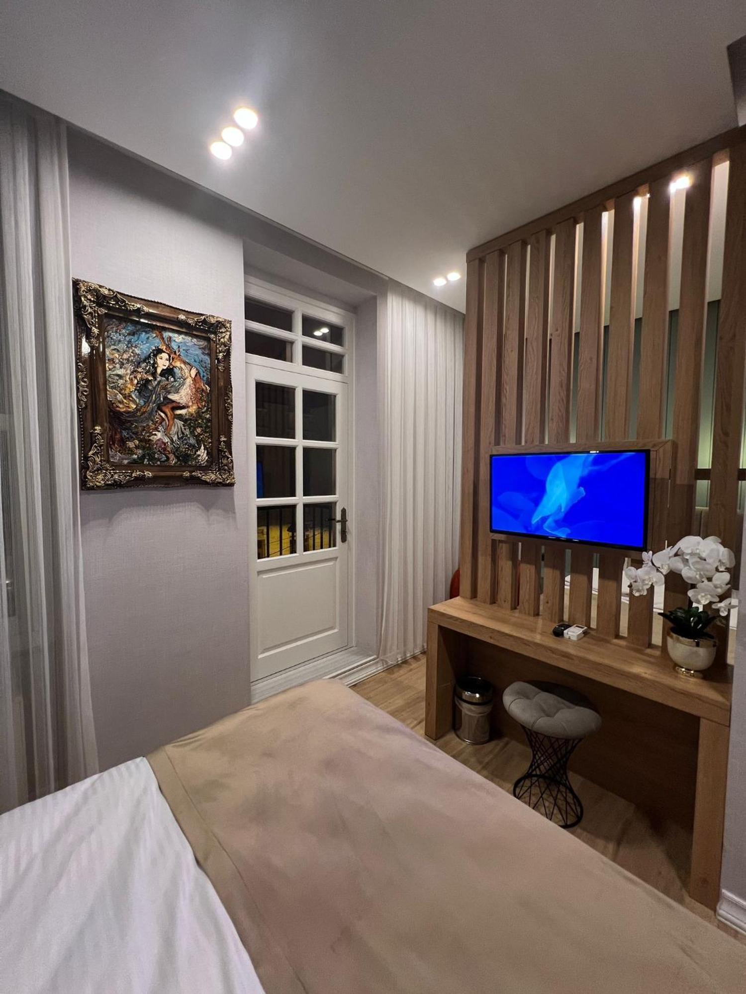 The Aramis Galata Hotel Istanboel Buitenkant foto