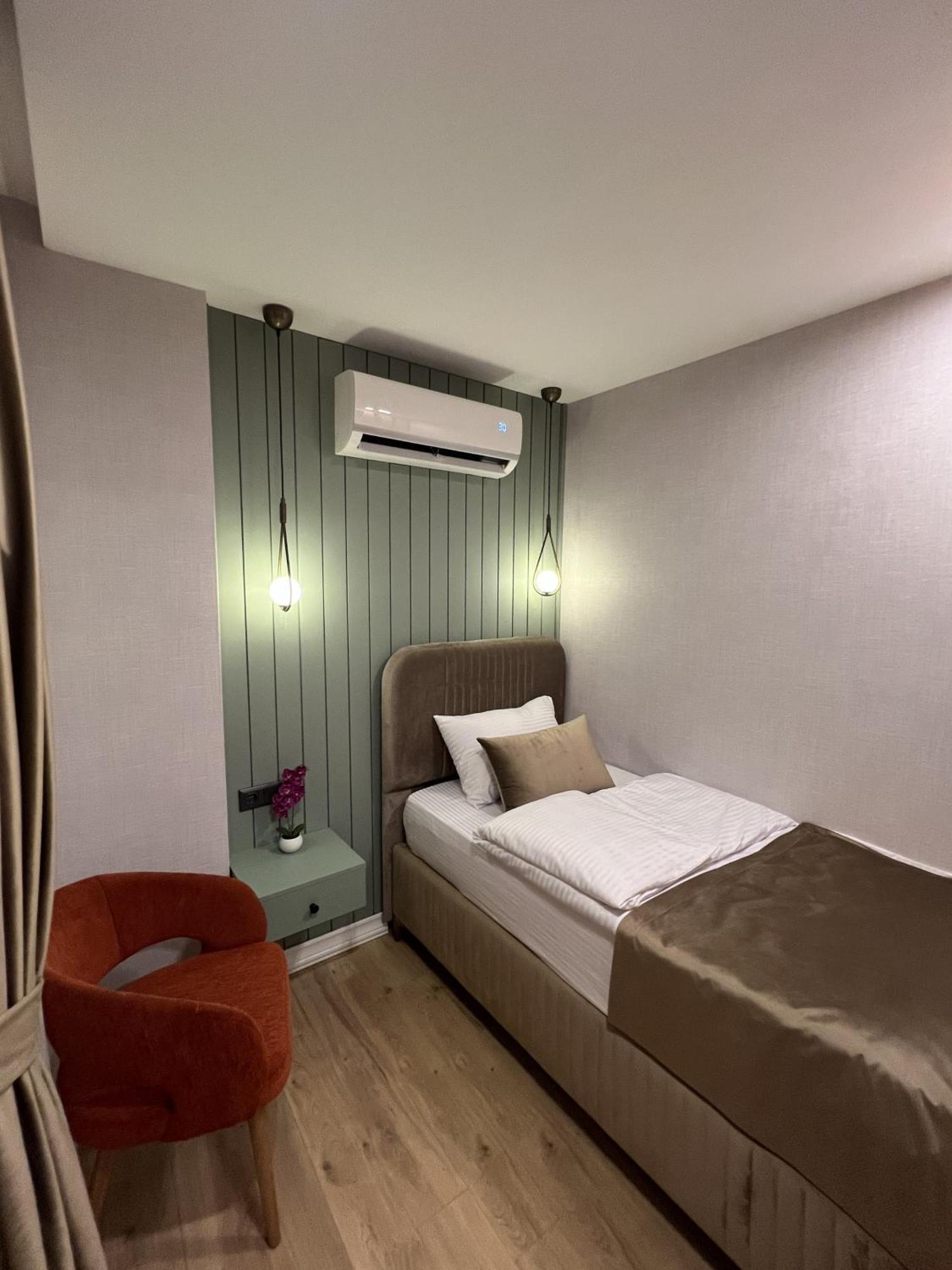 The Aramis Galata Hotel Istanboel Buitenkant foto
